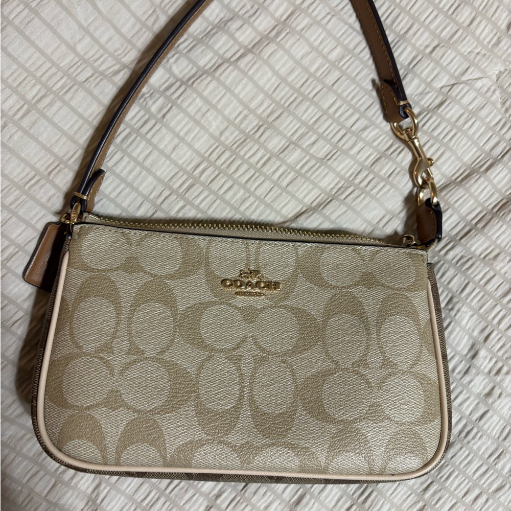 Coach Tan Signature Shoulder Bag Nolita 19